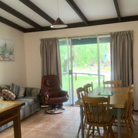 Kerriley Park Farmstay Yelverton Eksteriør billede